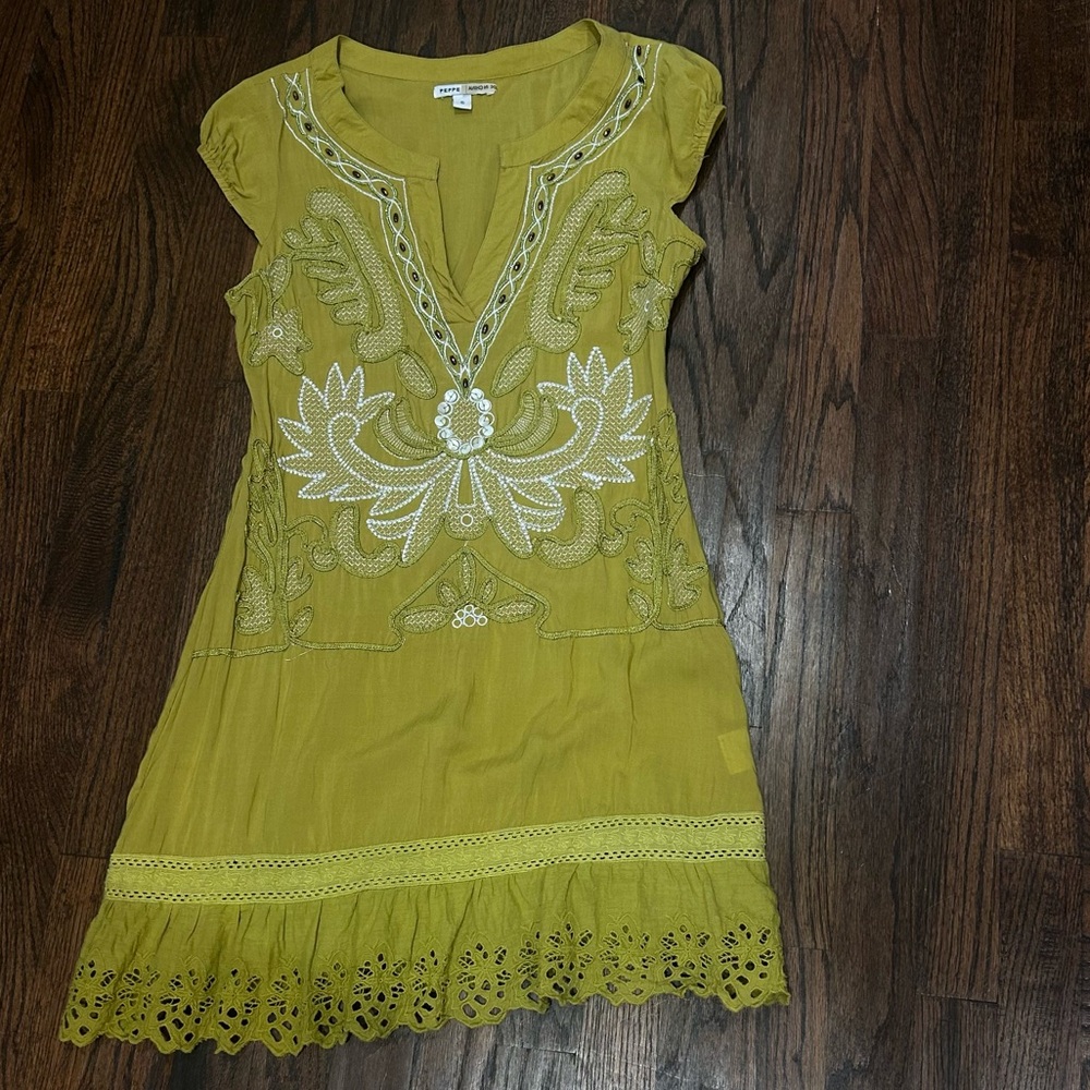 Peppe Peluso Mustard Embroidered‎ Mini Dress